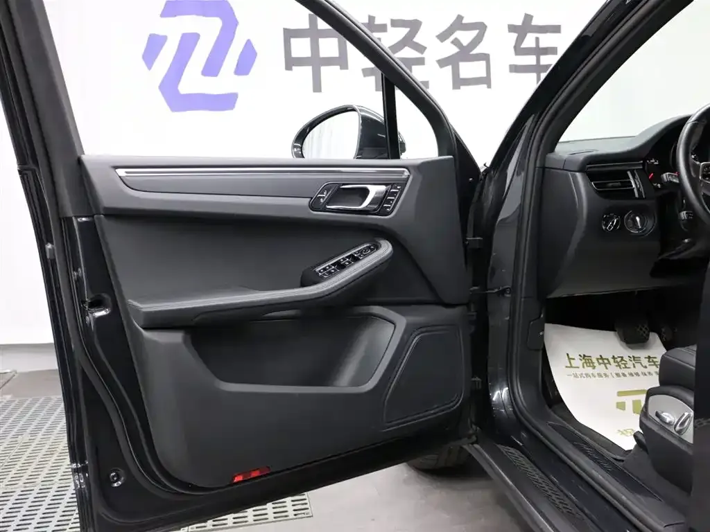 Porsche Macan — фото 6