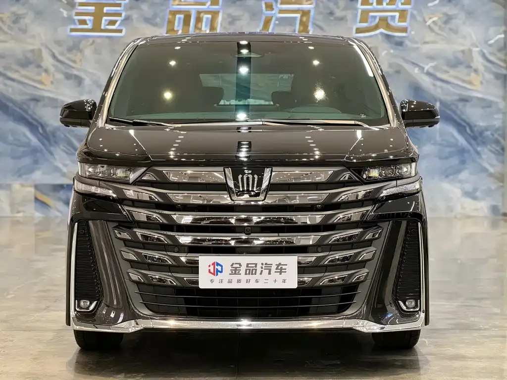 Toyota Vellfire — фото 8