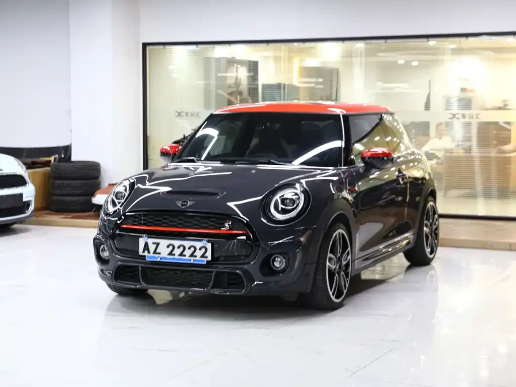 MINI Cooper (3-door) — фото 1