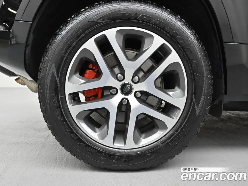 Land Rover Defender 2025 из KR, фото 7