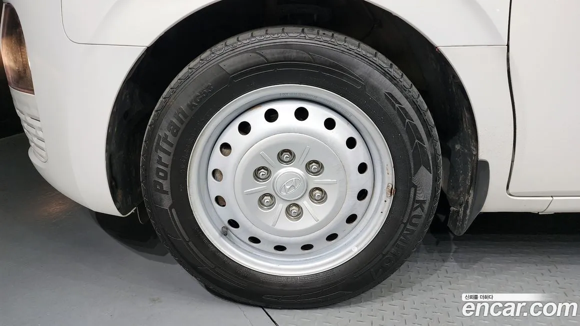 Hyundai Staria 2023 из KR, фото 9