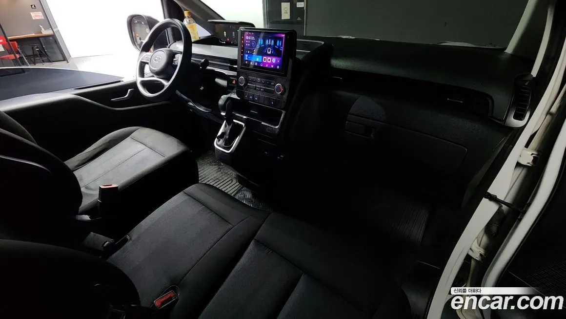Hyundai Staria 2023 из KR, фото 4