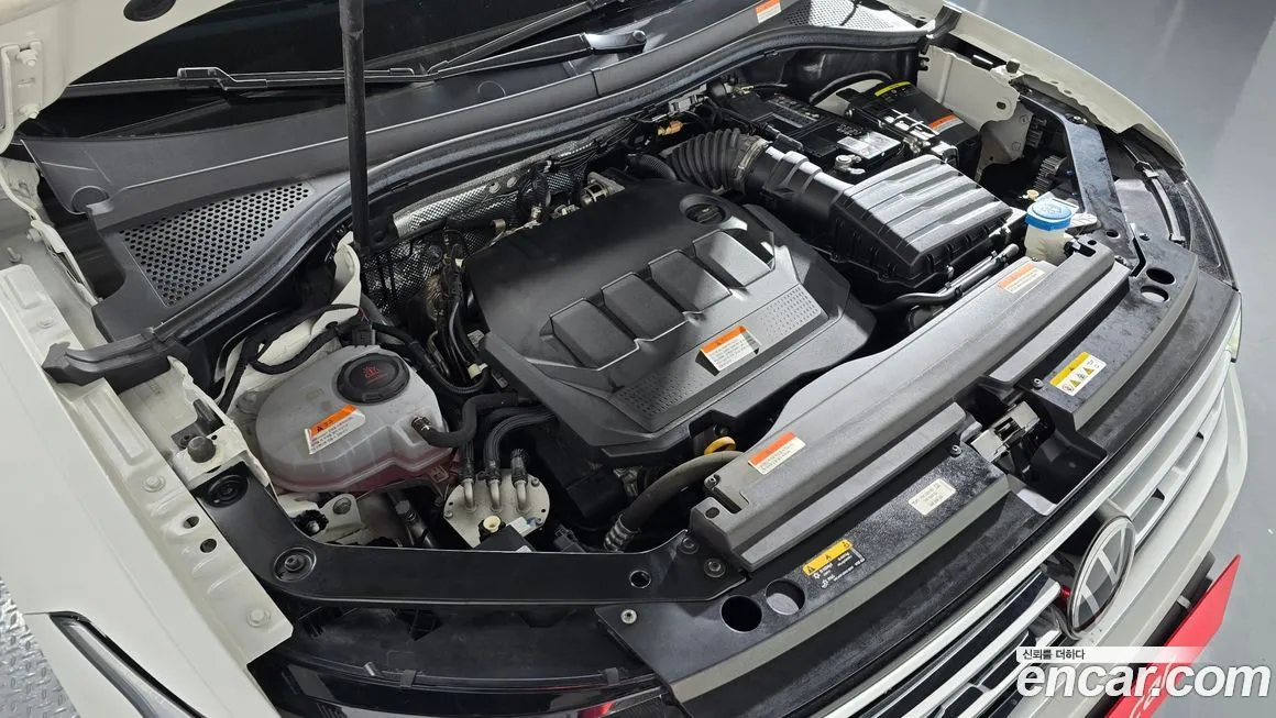Volkswagen Tiguan 2023 из KR, фото 9