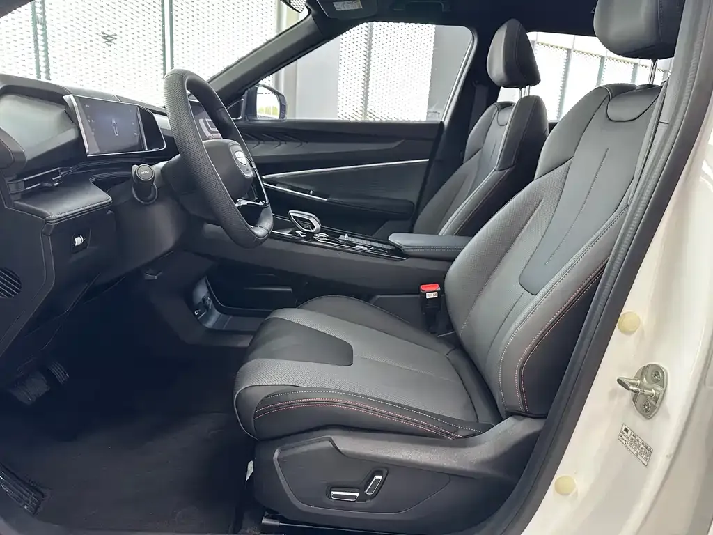 Geely Boyue 2024 из CN, фото 5