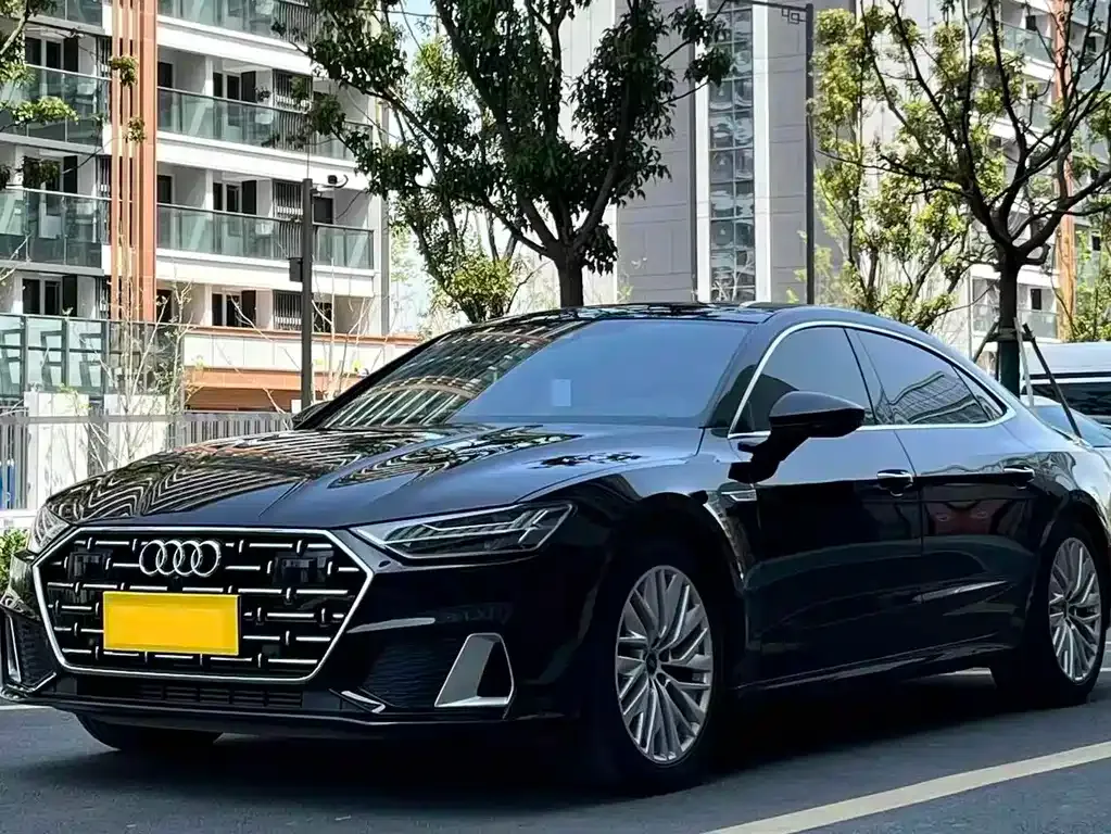 Audi A7L