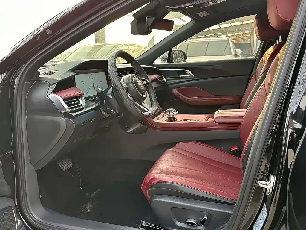 Hongqi H5 2025 из CN, фото 5
