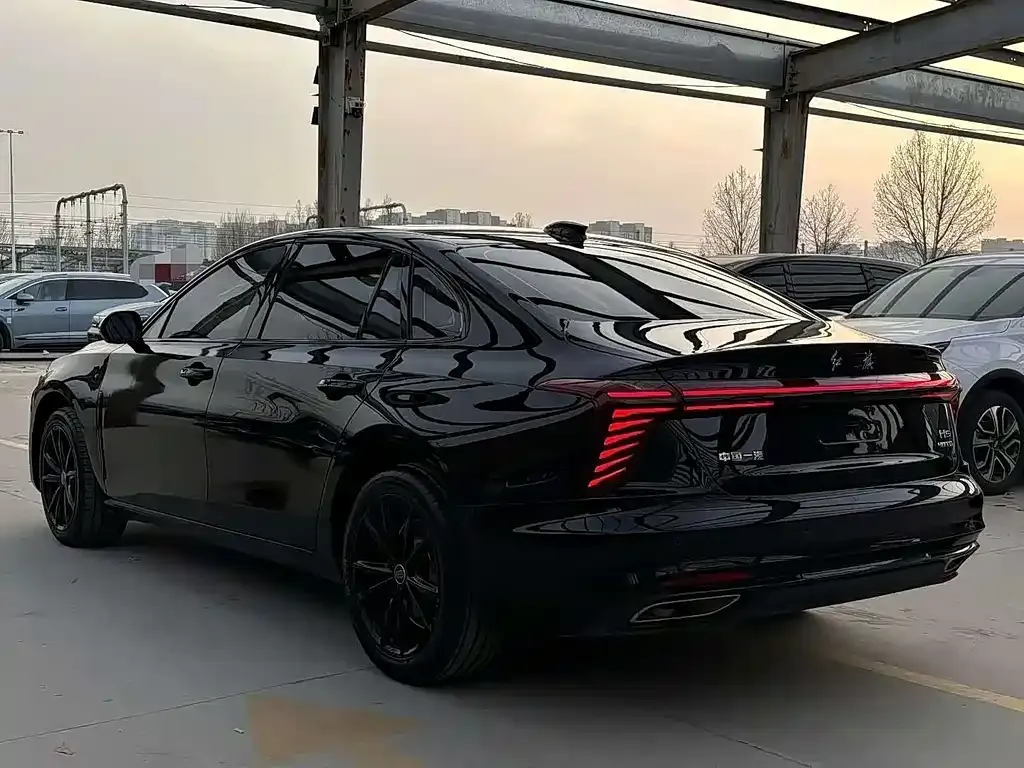 Hongqi H5 2025 из CN, фото 4