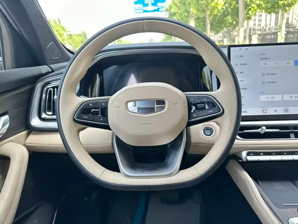 Geely Xingyue L 2025 из CN, фото 2