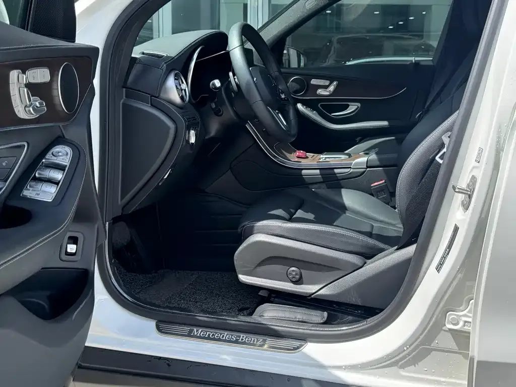 Mercedes-Benz GLC 2022 из CN, фото 7