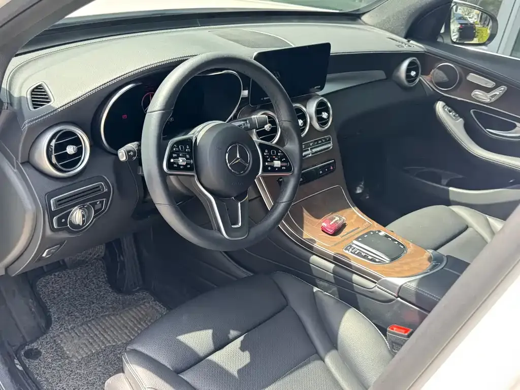 Mercedes-Benz GLC 2022 из CN, фото 9