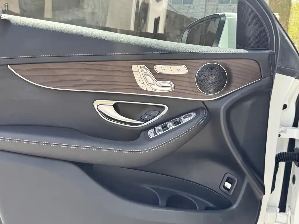 Mercedes-Benz GLC 2022 из CN, фото 4