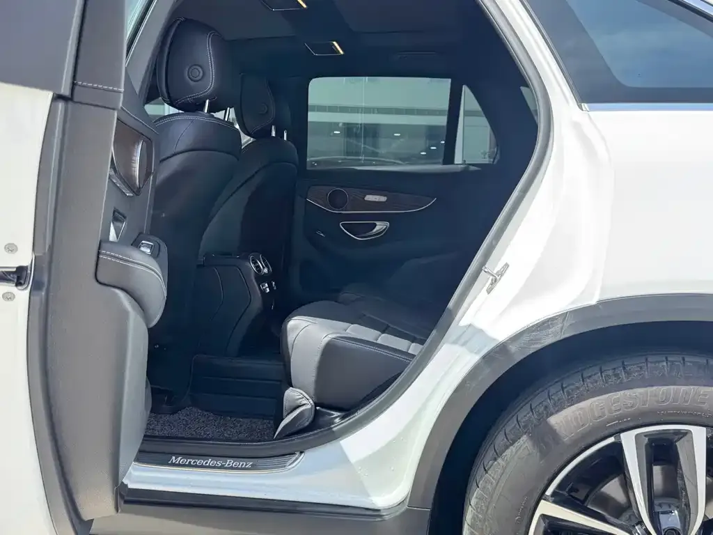 Mercedes-Benz GLC 2022 из CN, фото 6