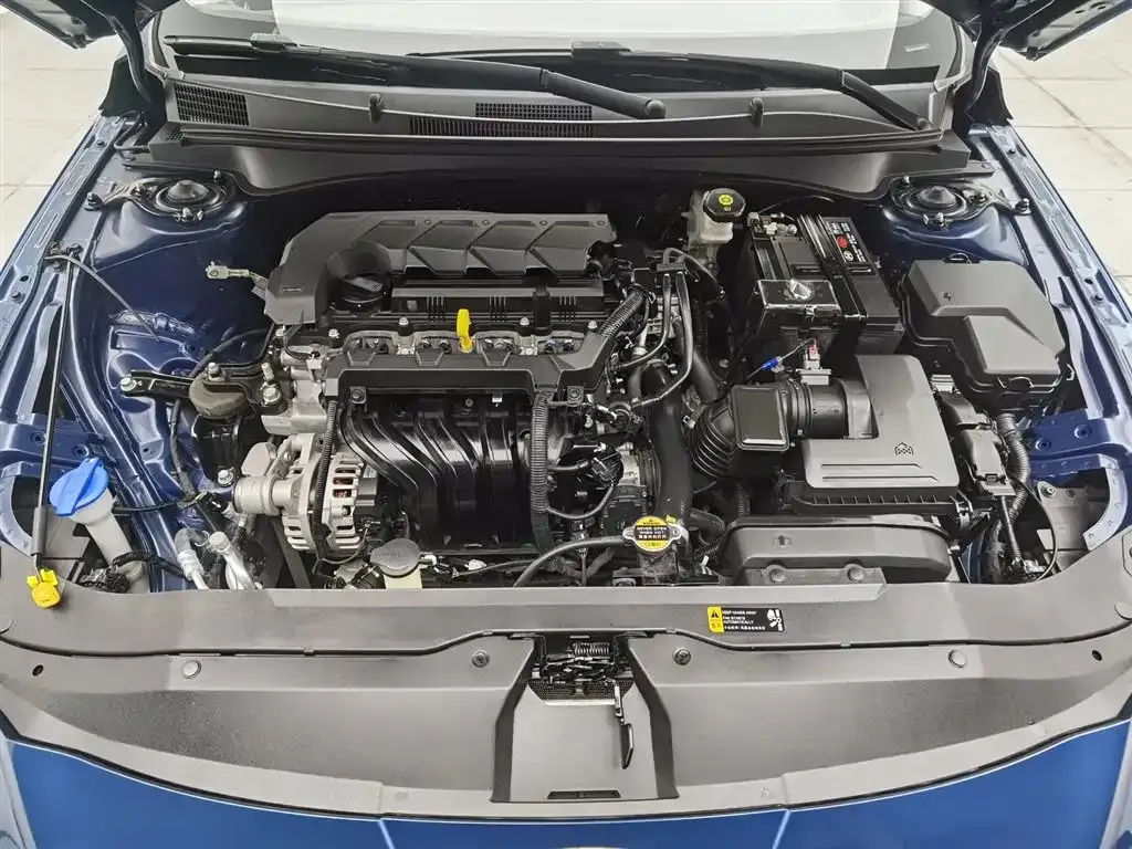 Hyundai Elantra 2024 из CN, фото 8