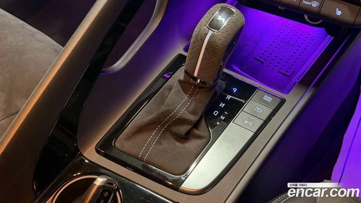 Hyundai AVANTE 2022 из KR, фото 2