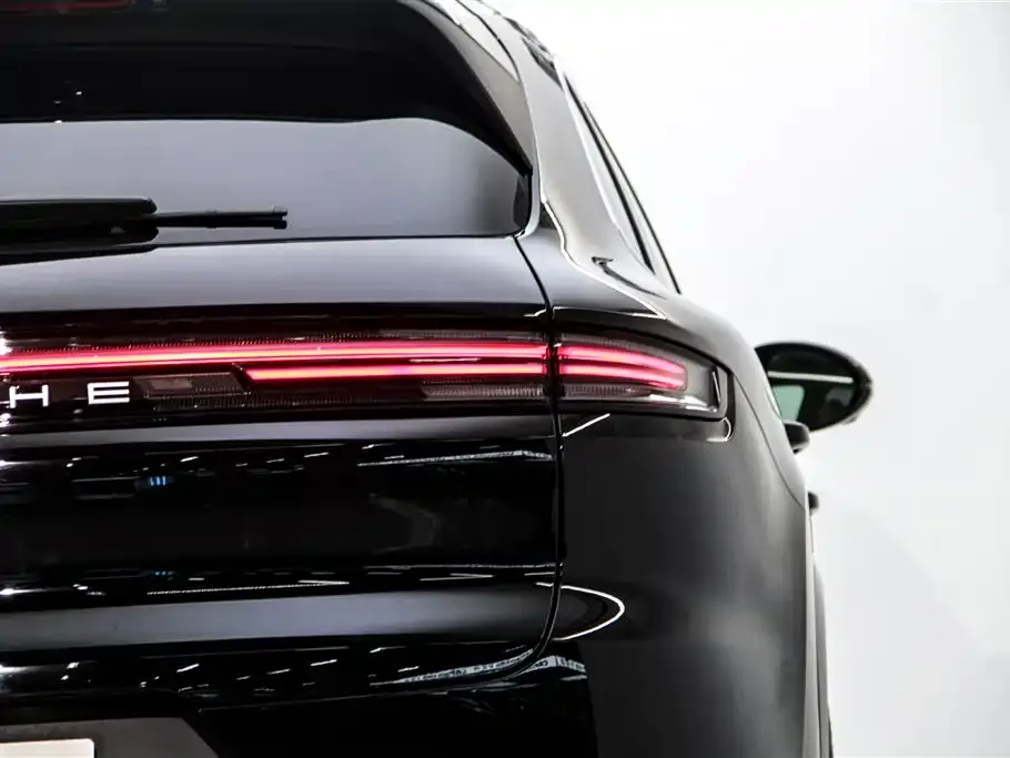 Porsche Cayenne 2024 из CN, фото 6