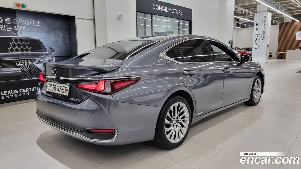 Lexus ES 2021 из KR, фото 3