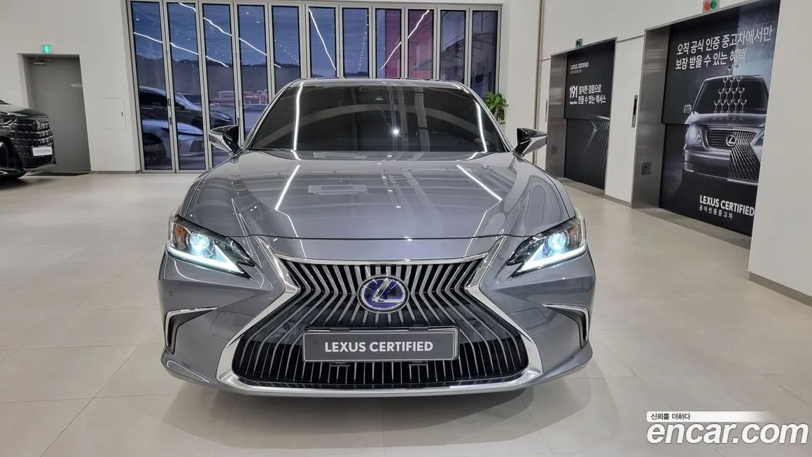 Lexus ES 2021 из KR, фото 5