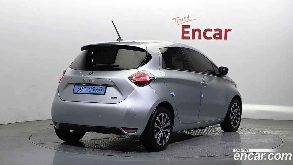 Renault Korea (Samsung) Zoe 2021 из KR, фото 4