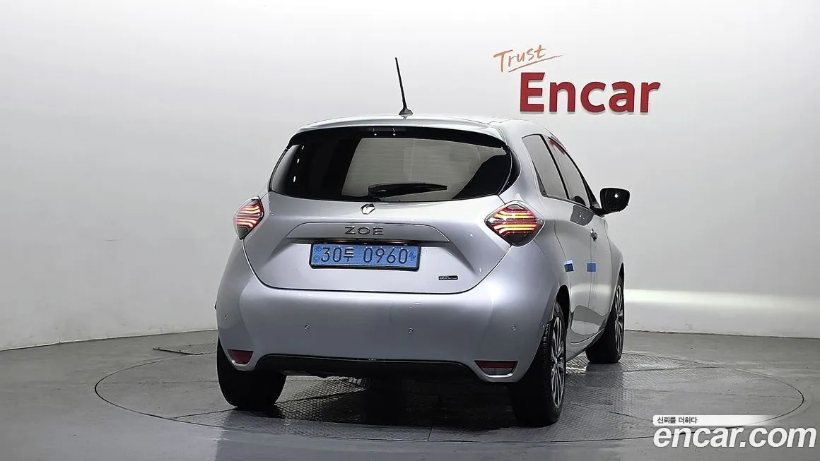 Renault Korea (Samsung) Zoe 2021 из KR, фото 3