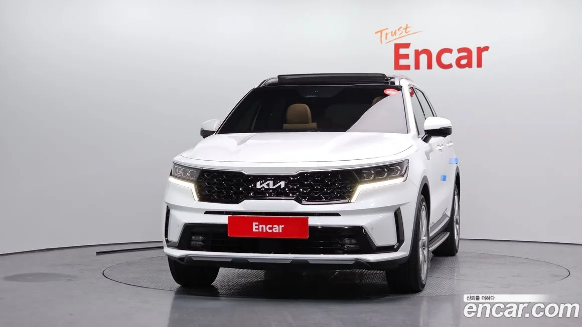 Kia Sorento — фото 4