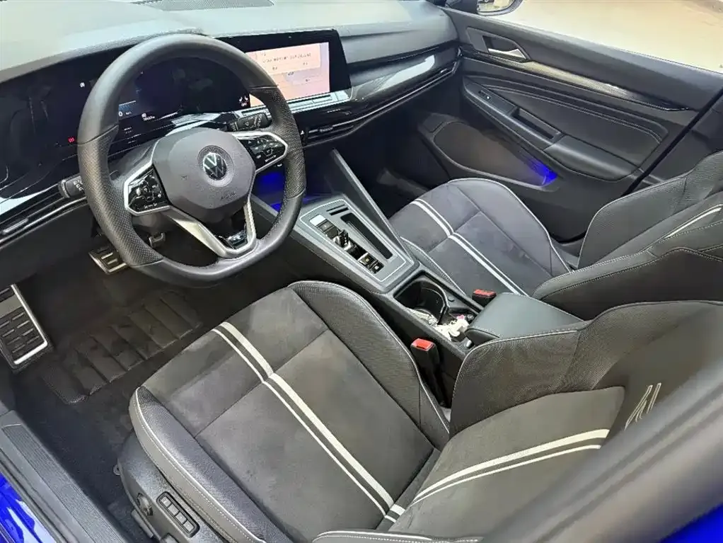 Volkswagen Golf 2021 из CN, фото 5