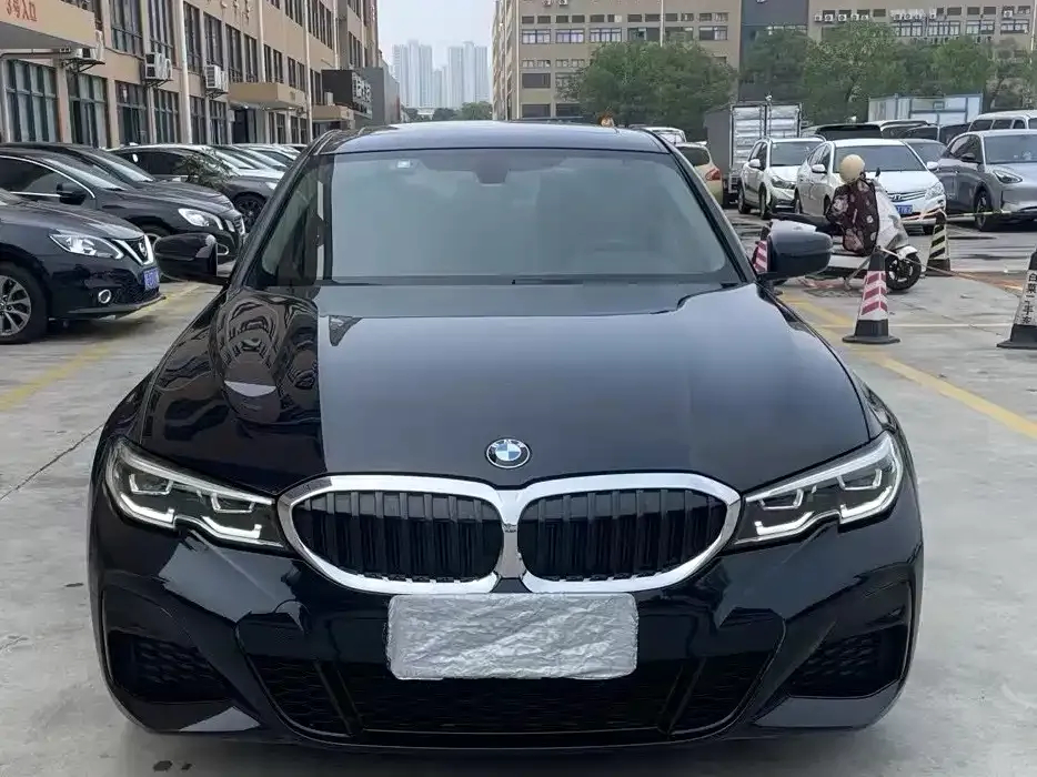 BMW 3 Series 2021 из CN, фото 5