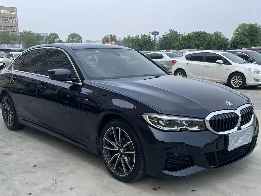 BMW 3 Series 2021 из CN, фото 3