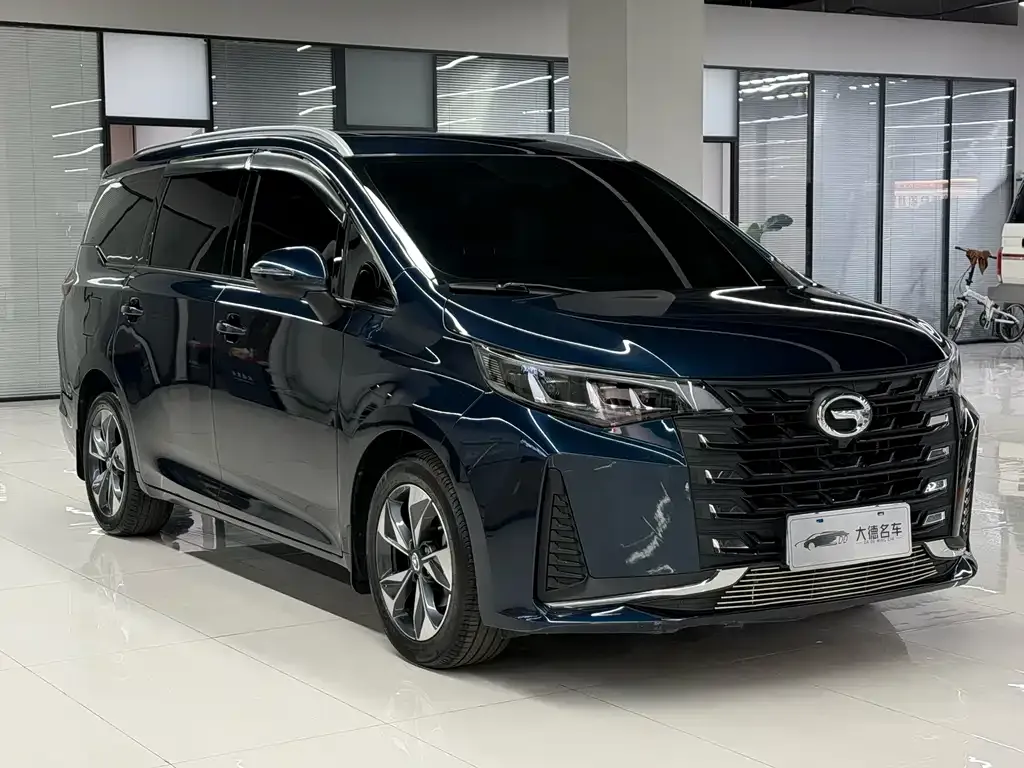 GAC Motor Trumpchi M6 — фото 10