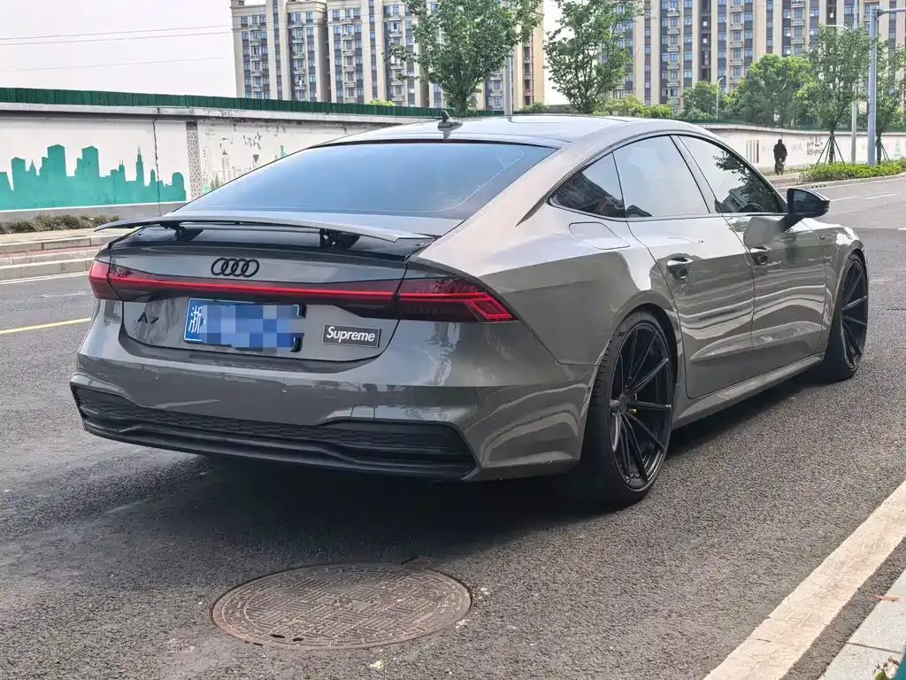 Audi A7 — фото 9