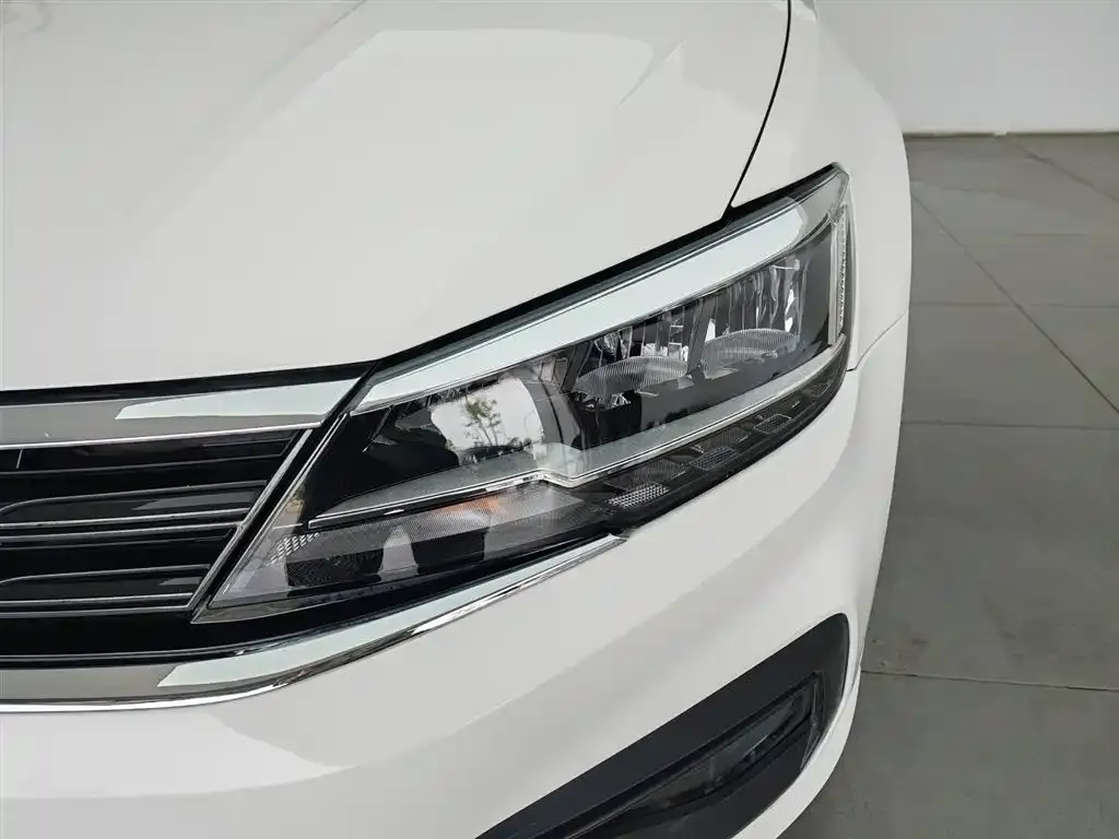 Volkswagen Lamando 2021 из CN, фото 6