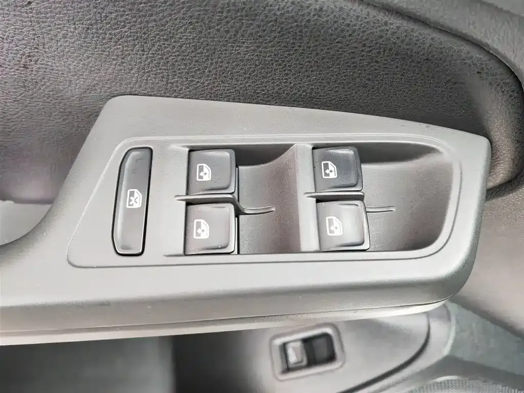 Volkswagen Lamando 2021 из CN, фото 8