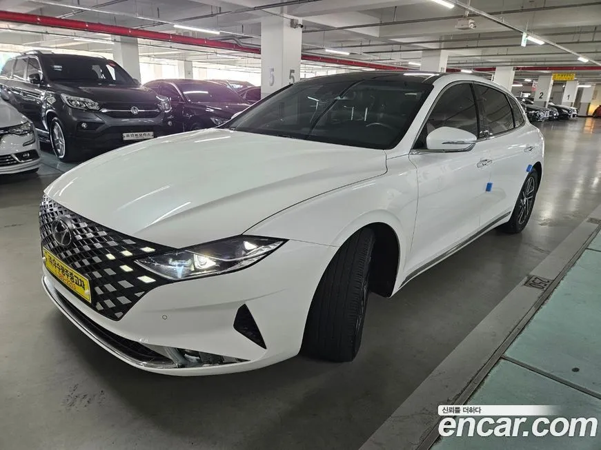 Hyundai Grandeur — фото 1