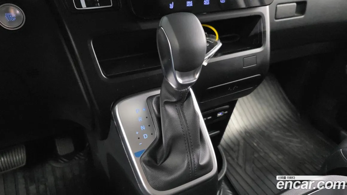 Hyundai Staria — фото 3