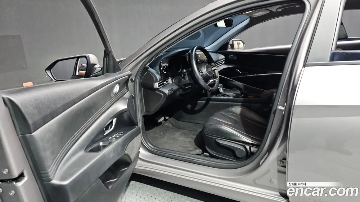 Hyundai AVANTE 2021 из KR, фото 4