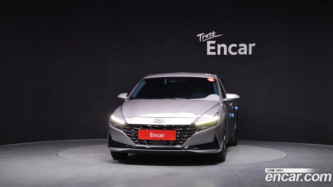 Hyundai AVANTE 2021 из KR, фото 2