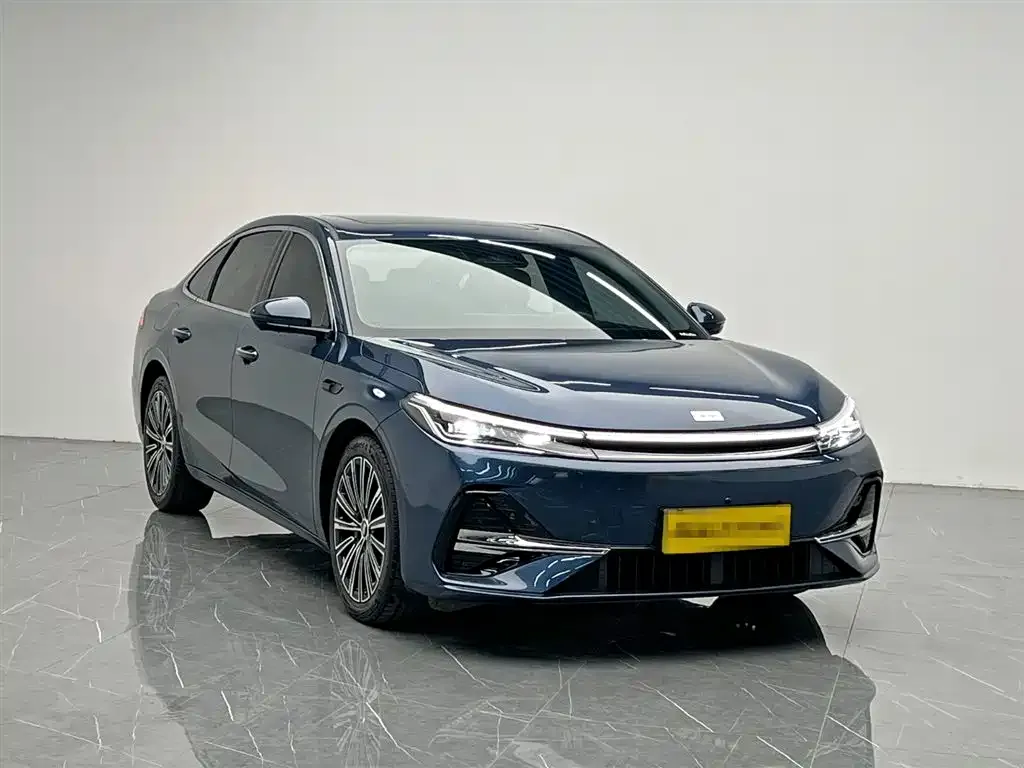 Geely Galaxy A7 — фото 10