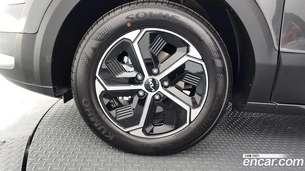 Kia Niro — фото 10