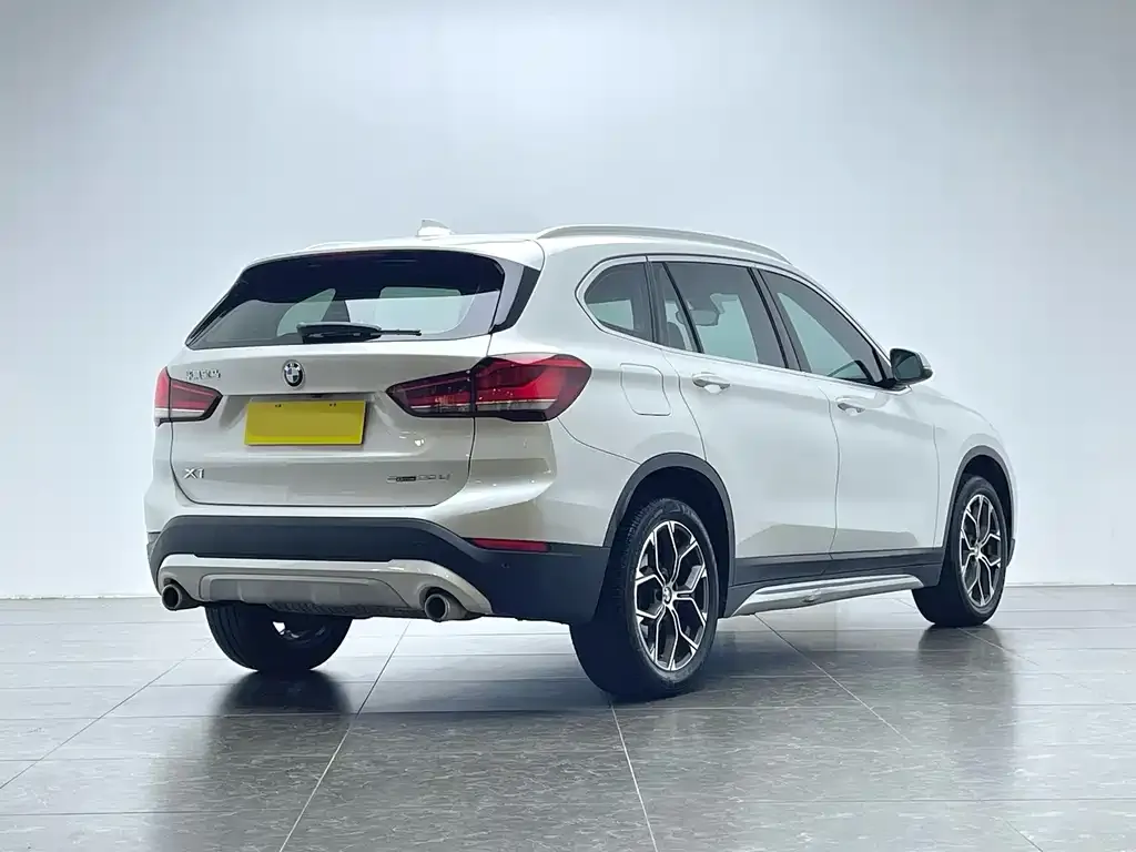 BMW X1 — фото 3