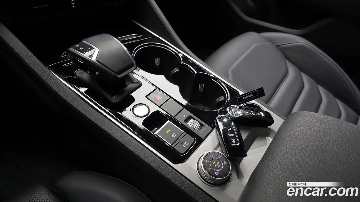 Volkswagen Touareg 2023 из KR, фото 9