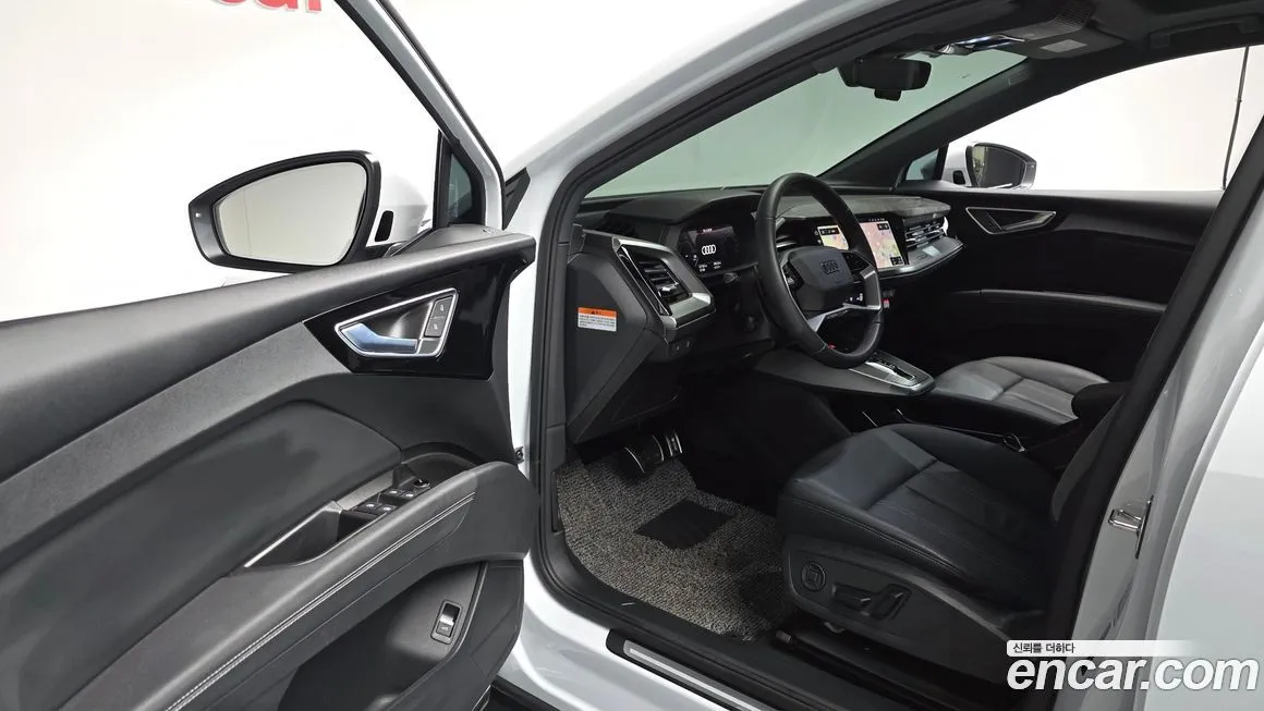 Audi Q4 e-tron 2025 из KR, фото 10