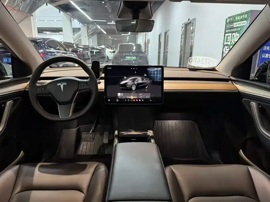 Tesla Model Y 2023 из CN, фото 6