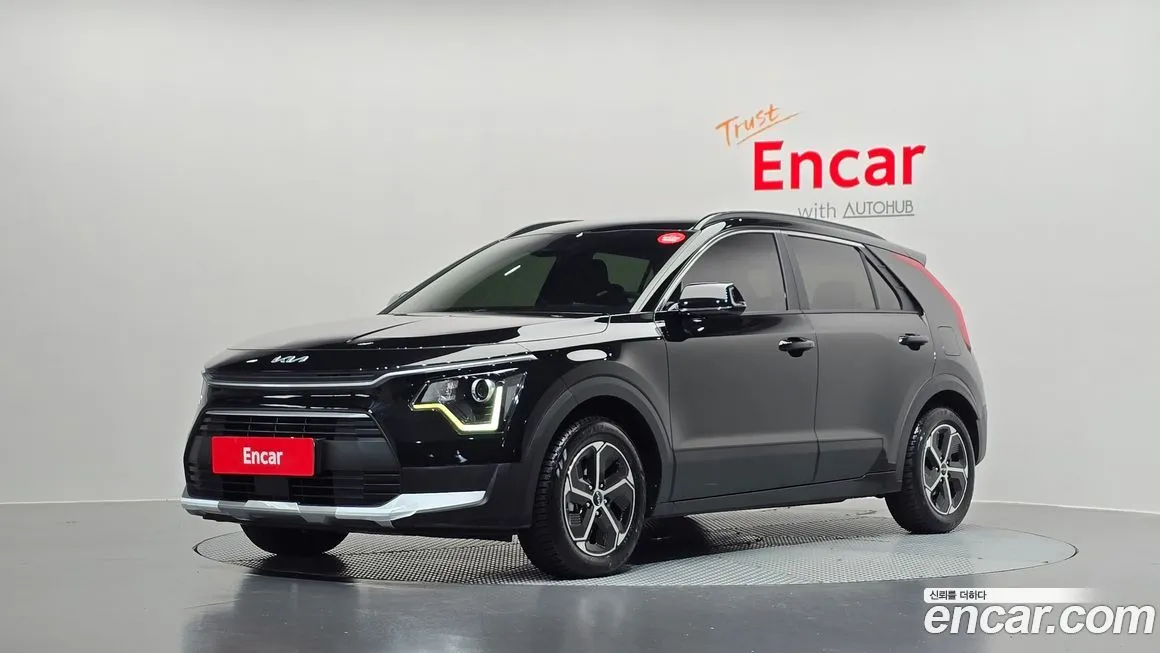Kia Niro — фото 1