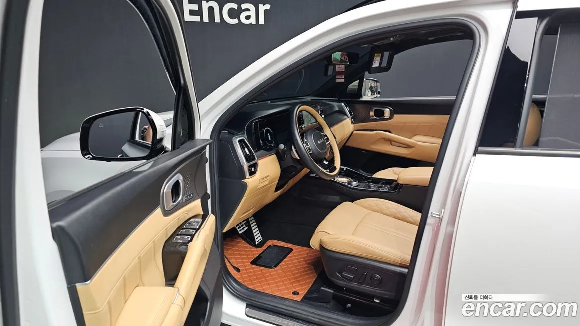 Kia Sorento — фото 10