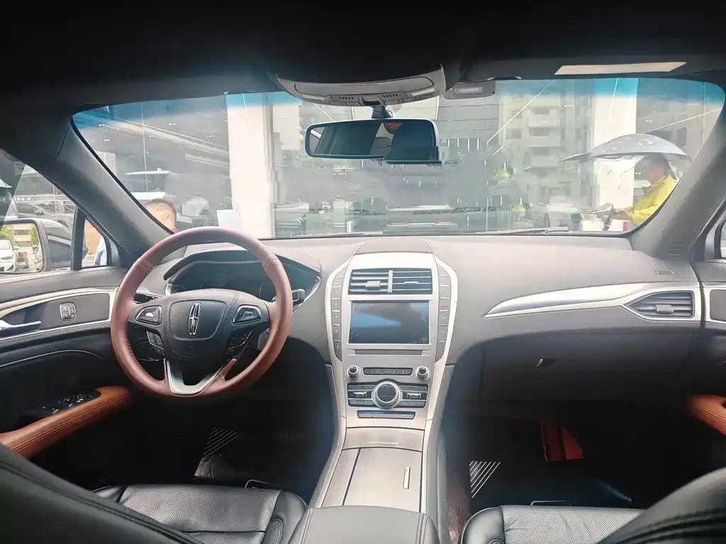 Lincoln MKZ 2021 из CN, фото 3