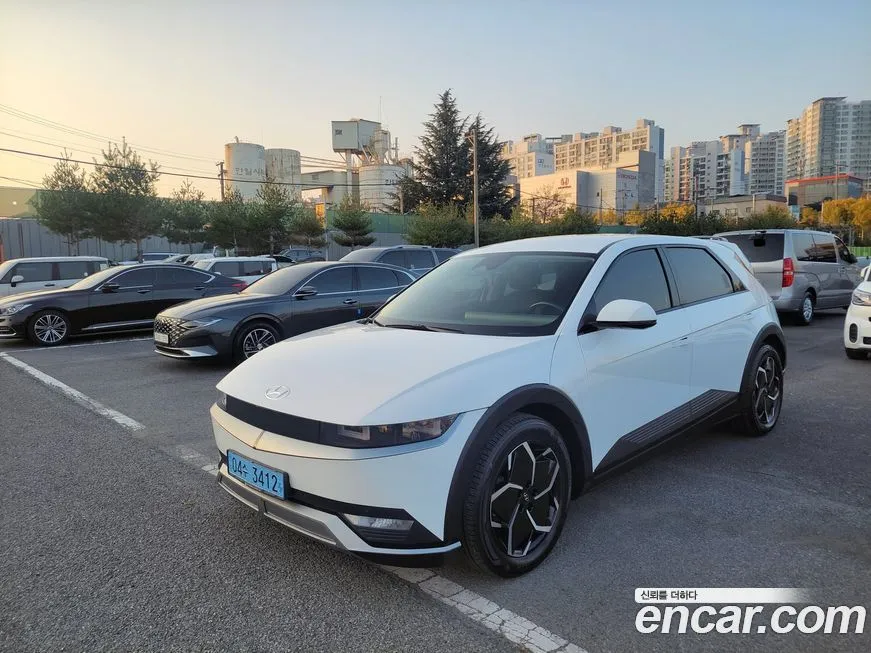 Hyundai Ioniq5 — фото 1