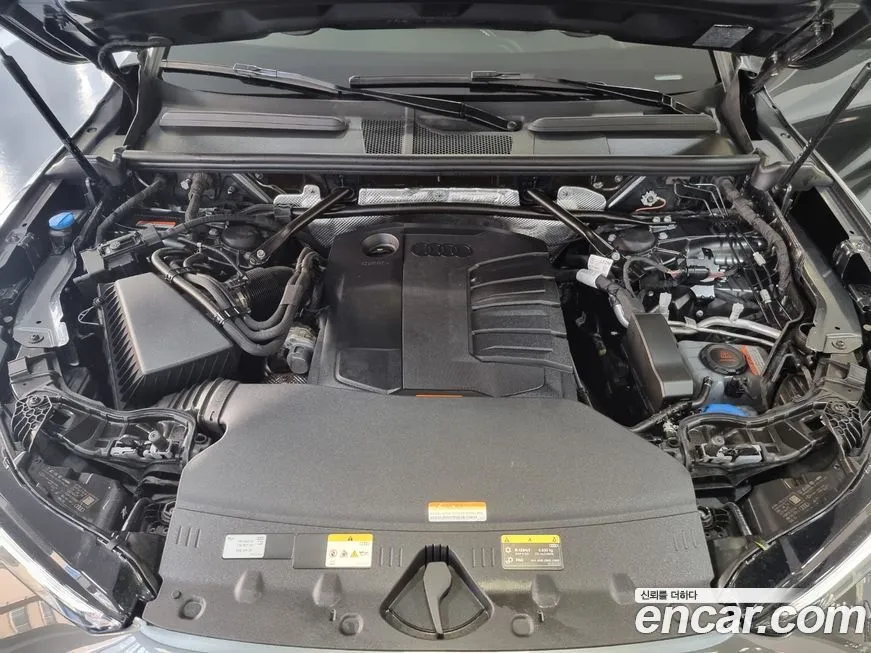 Audi Q5 2025 из KR, фото 7
