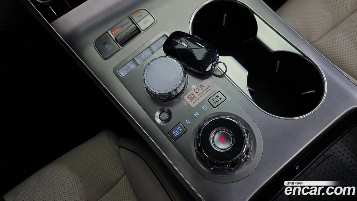 Genesis GV70 — фото 10