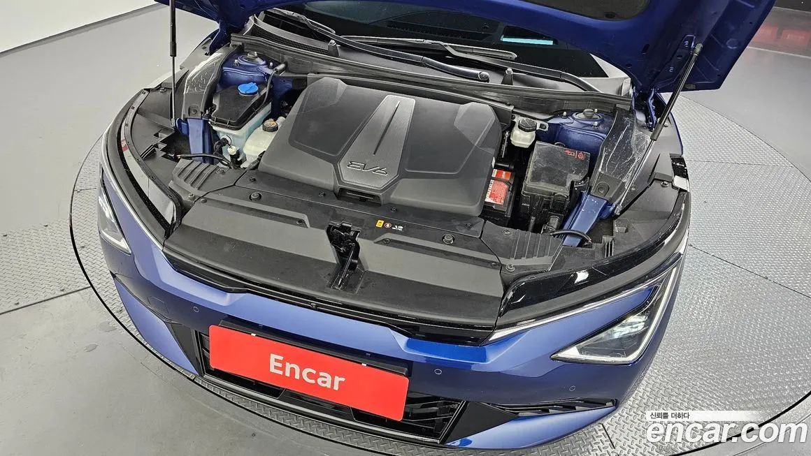 Kia EV6 — фото 6