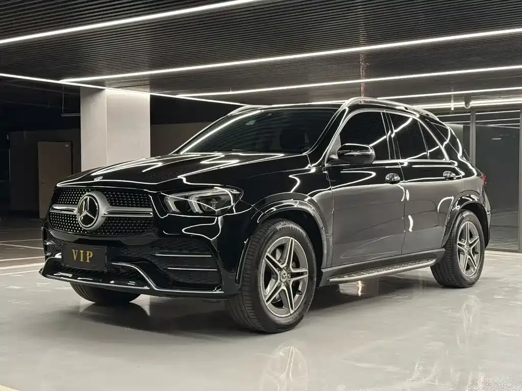 Mercedes-Benz GLE — фото 1