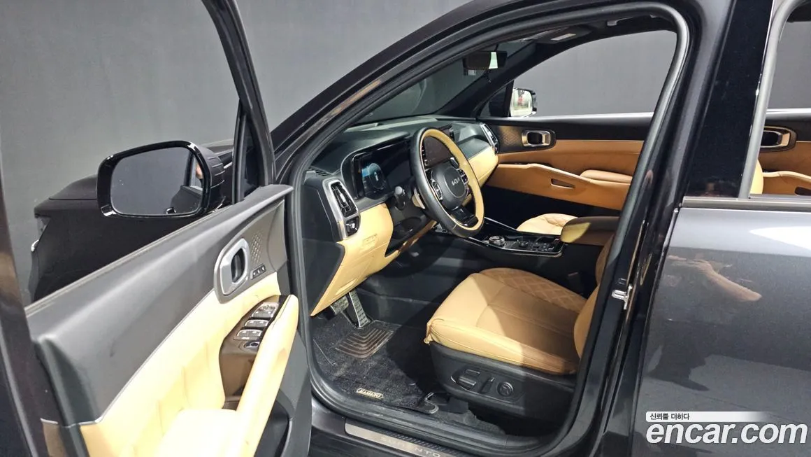 Kia Sorento — фото 5